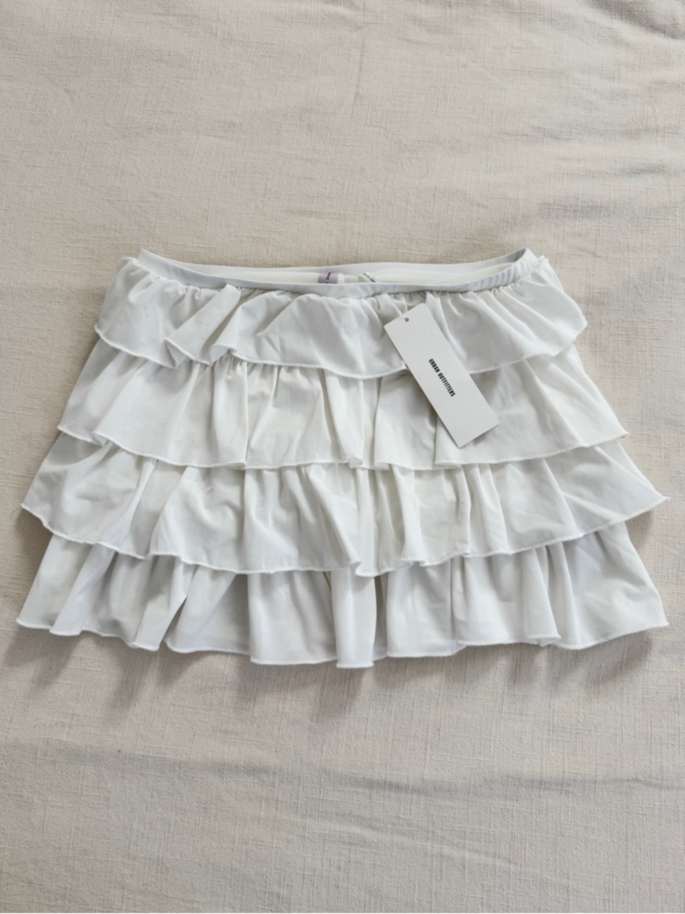 NWT Urban Outfitters Cammy Ruffle Trim Micro Skort - White, Size XXS